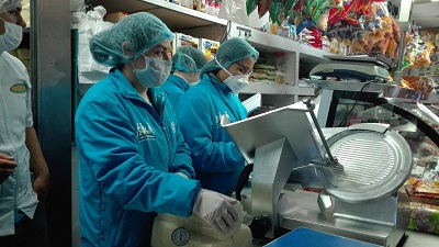 Los brotes de enfermedades por alimentos se han reducido cerca de 40% en Bogotá 