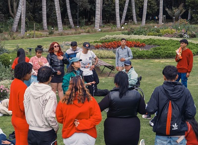 La prescripción social en Bogotá suma más de 5.000 sesiones de Terapias de Naturaleza para fortalecer el bienestar emocional