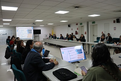 La Secretaría de Salud se reunió con expertos para fortalecer la vacunación en Bogotá 