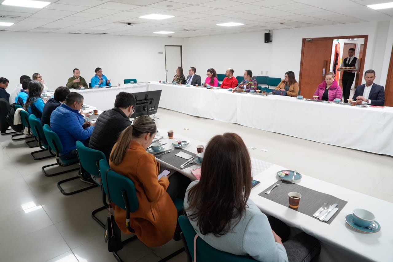 Sector Salud presentó modelo MAS Bienestar a las autoridades de las localidades de Bogotá