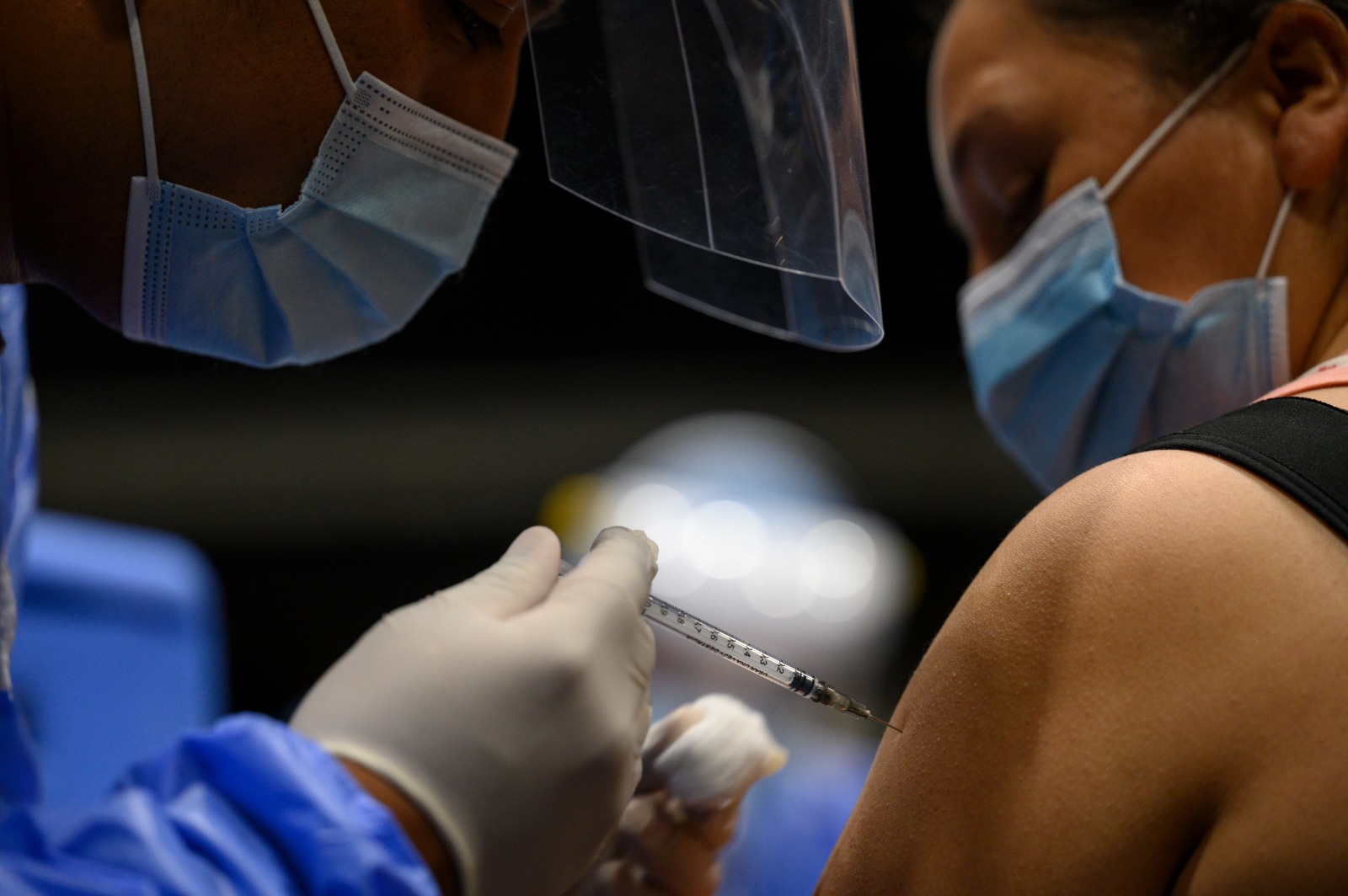 Bogotá concentra vacunación contra sarampión para viajeros en el Aeropuerto El Dorado y las terminales El Salitre y Satélite Sur