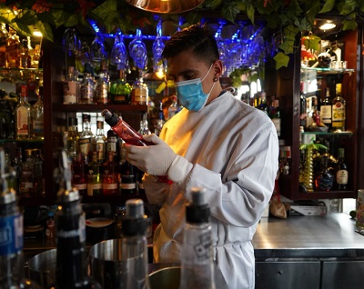 Recomendaciones para prevenir intoxicaciones, alergias y accidentes durante las festividades de Halloween